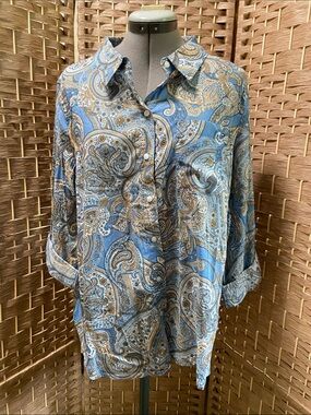 NWT Tommy Hilfiger Blue and Tan Paisley Button-Down Women's Shirt Size XL